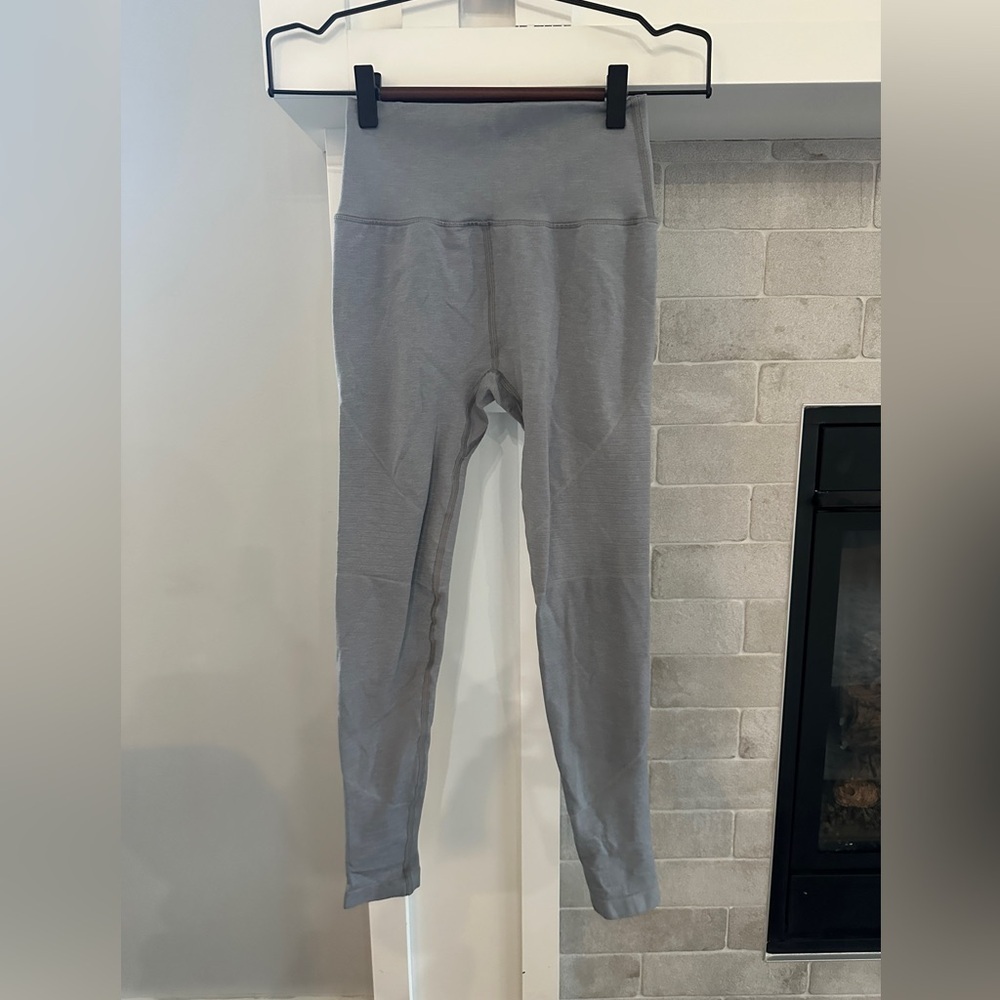 Alphalete Gray Leggings High-Rise Performance Bottoms
